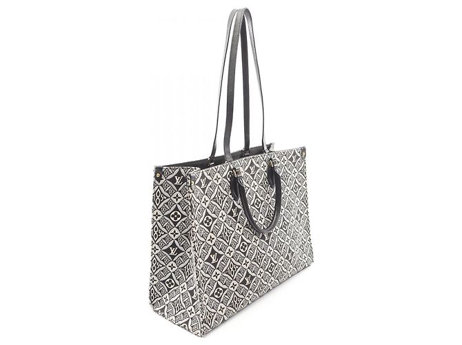 Borsa tote Monogram Jacquard OnTheGo GM di Louis Vuitton Grigio - vista 6