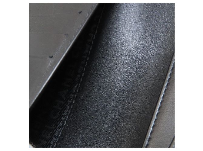 Portafoglio lungo matelassé Chanel in pelle nera Nero - vista 11