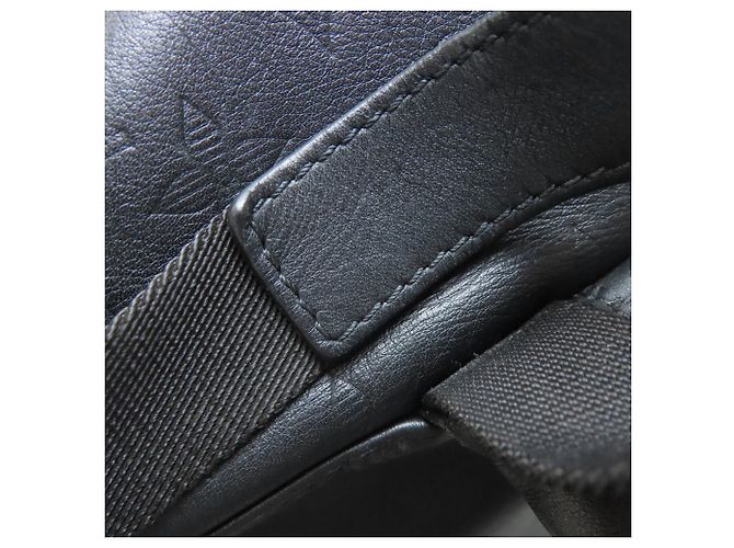 Zaino Discovery M43680 Louis Vuitton Nero - vista 16