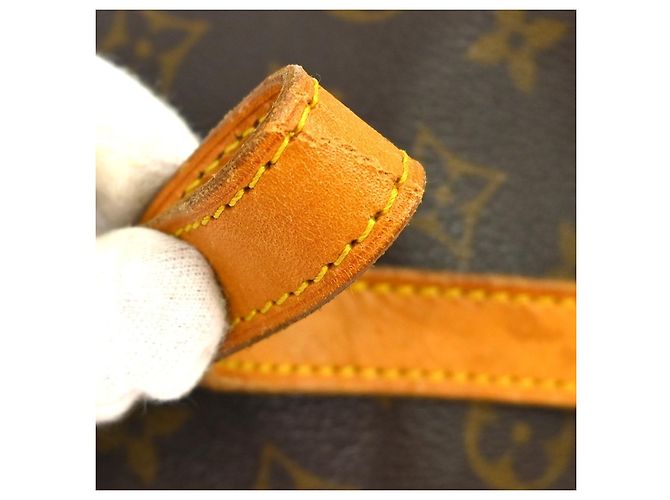 Borsa Saumur Louis Vuitton in tela Monogram 30 Marrone - vista 7