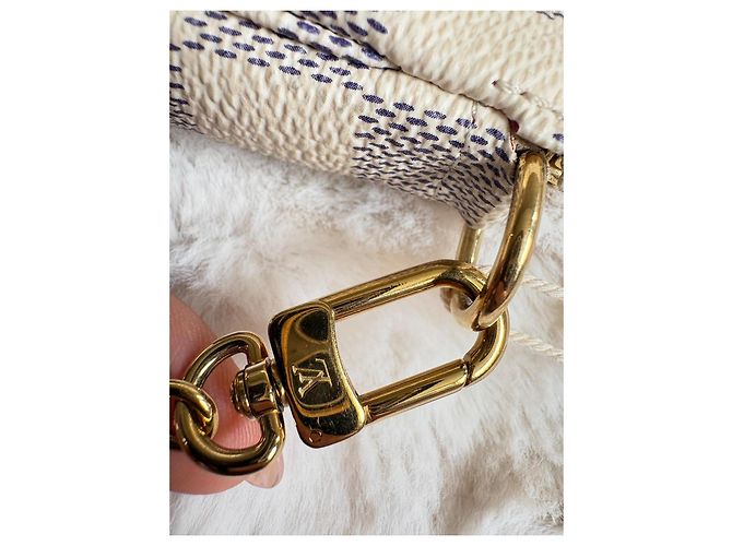 Louis Vuitton Mini Pochette Accessoires "Vivienne Hollywood" – Edizione Limitata Rosa Bianco - vista 7