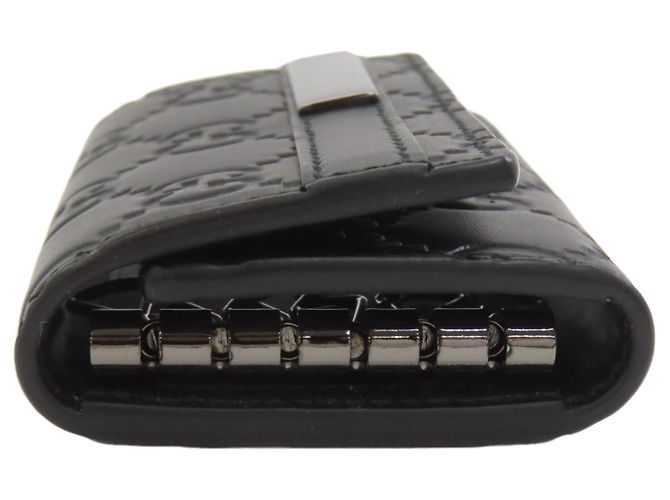 Llave Gucci GG Signature Shima Negro - vista 3
