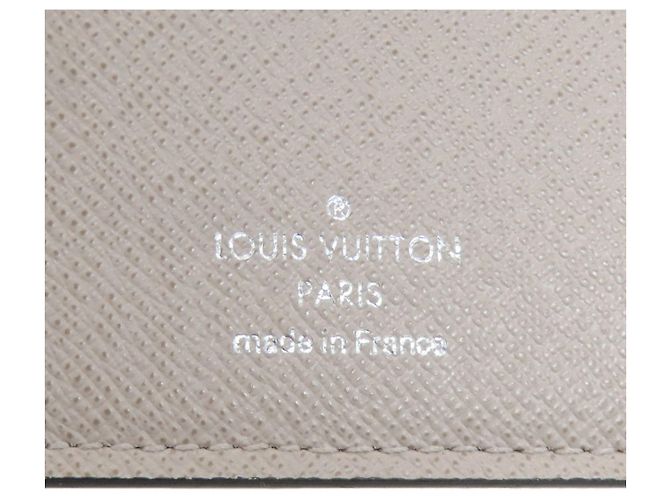 Brazza Cartera larga de cuero Taiga Louis Vuitton Castaño - vista 6