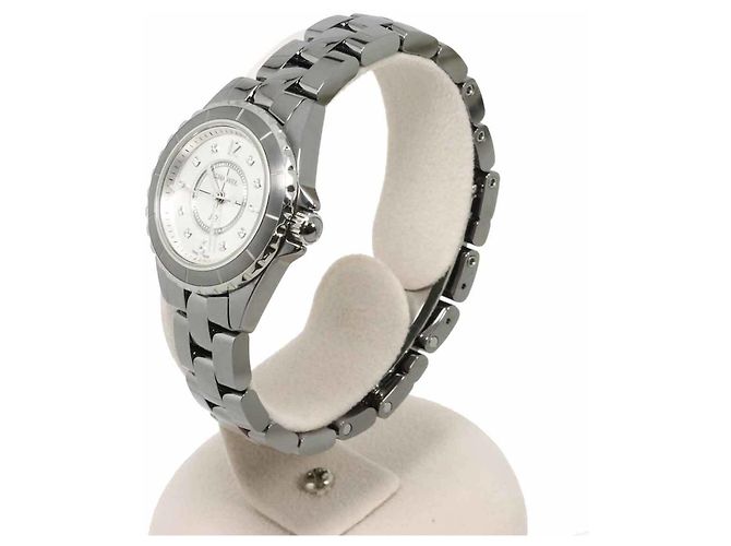 Chanel J12 Chromatic Damen Uhr - Ansicht 3