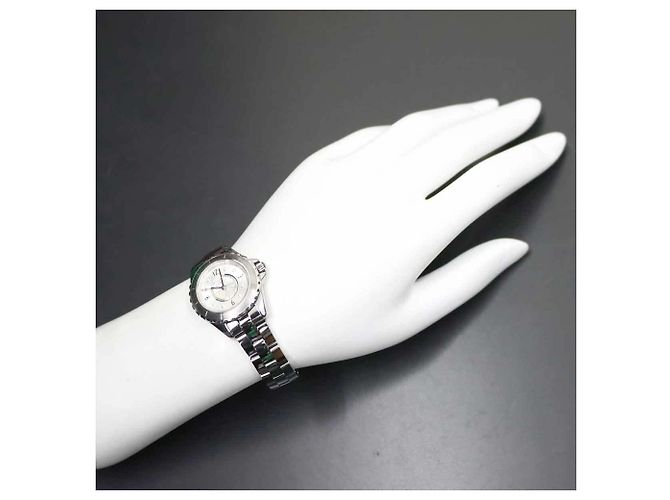 Chanel J12 Chromatic Damen Uhr - Ansicht 4
