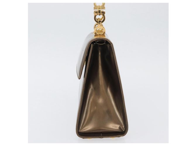 Salvatore Ferragamo Borsa a mano Gancini in pelle verniciata marrone e oro Auth hk3581 D'oro - vista 4