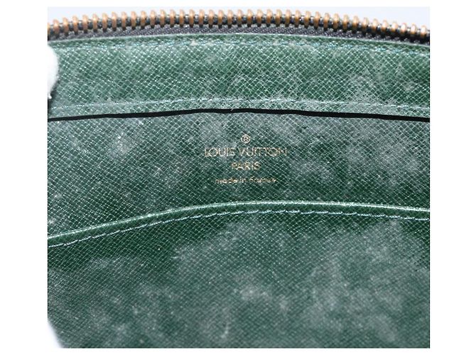 LOUIS VUITTON Pochette Baikal Taiga Épicea M30184 LV Auth 174736 - vista 15