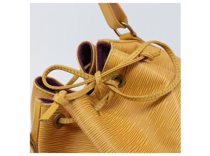 Noe LOUIS VUITTON Borsa a Spalla Petit Noé Epi Gialla M44109 LV Auth ARZ759 Giallo - vista 15