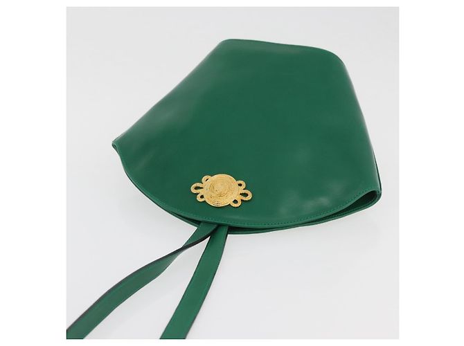Borsa a Spalla Salvatore Ferragamo in Pelle Verde Oro Auth 167004A D'oro - vista 6