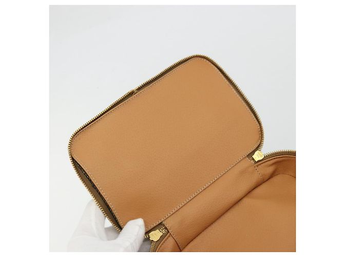 Céline CELINE Macadam Canvas Vanity Hand Bag PVC Leather Brown Gold Auth YKZ1479A Golden - view 15