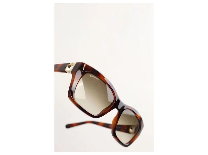 Salvatore Ferragamo Gafas de sol marrones Castaño - vista 3