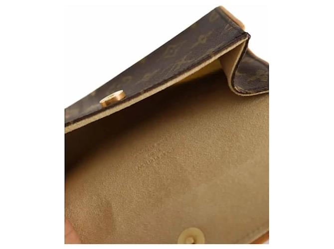 Louis Vuitton Marsupio marrone - vista 6