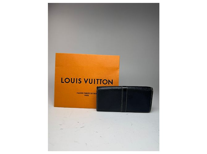 Vintage Louis Vuitton Leather wallet Black - view 13