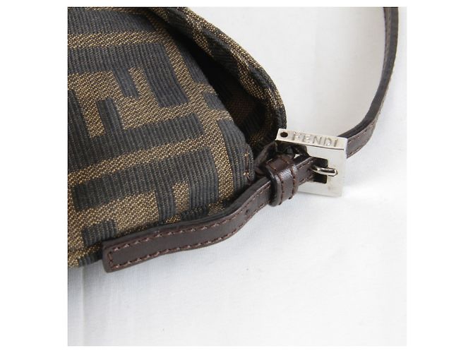 Borsa a Spalla Mamma Bucket Zucca di Fendi Marrone Cachi - vista 11