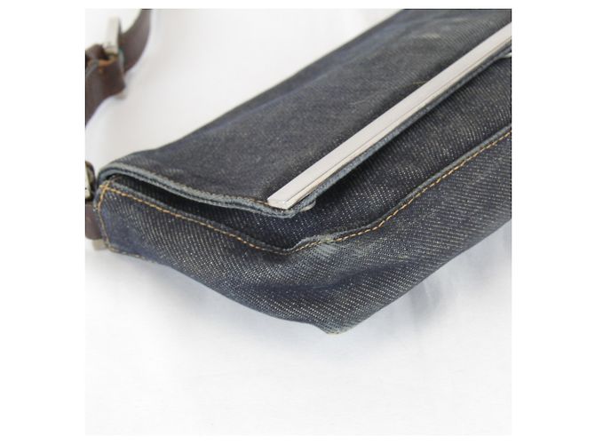 Borsa a spalla mini Fendi in denim Blu navy - vista 6