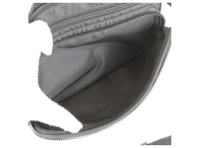 Marsupio Prada Saffiano in nylon nero - vista 14