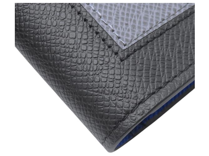 Brazza Louis Vuitton Taiga V-Shape Long Wallet Black Blue - view 13