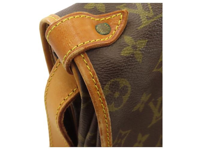 Borsa a Spalla Saumur 35 M42254 di Louis Vuitton Monogramma - vista 14