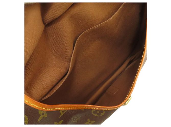 Borsa a Spalla Saumur 35 M42254 di Louis Vuitton Monogramma - vista 6