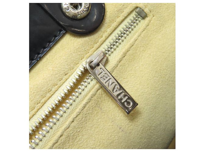 Borsa a mano perforata Coco Mark di Chanel Nero - vista 14