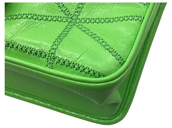 Borsa a tracolla Travia in pelle verde chiaro MCM - vista 13