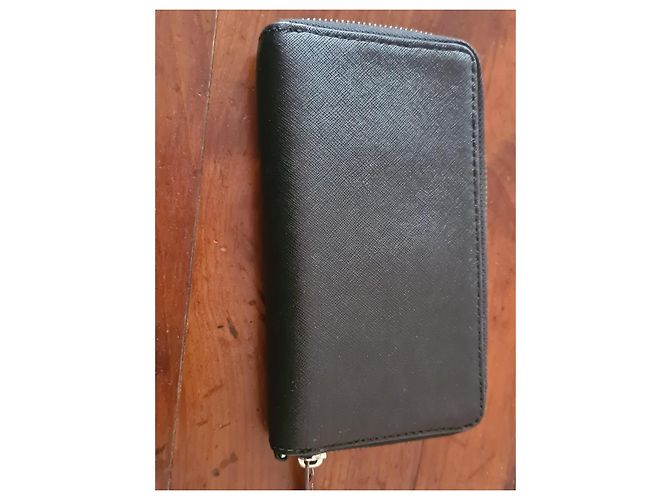 Michael Kors black leather wallet - view 4