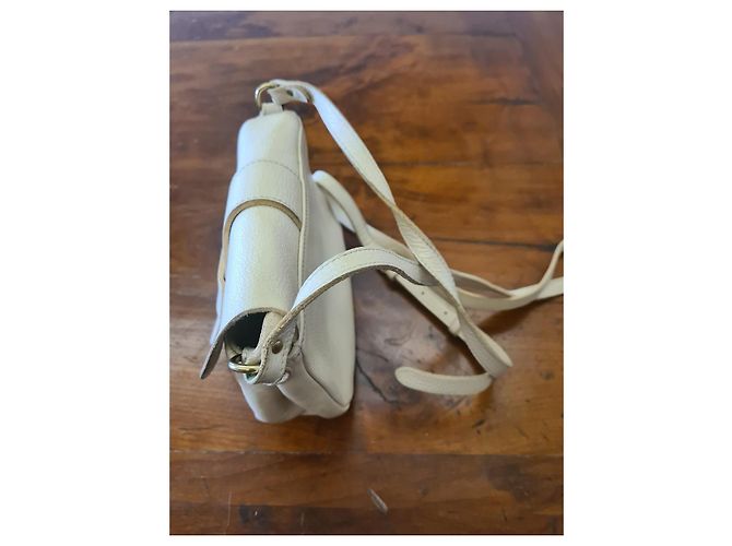 Bolso de hombro de cuero beige Il Bisonte - vista 7