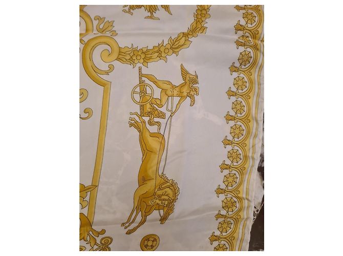 Autre Marque Foulard in seta bianco e oro Atelier Versace D'oro - vista 9