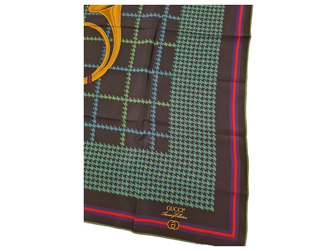 Foulard Gucci in seta con stampa a spina di pesce e corno francese Nero Rosso Blu D'oro Verde Porpora - vista 2