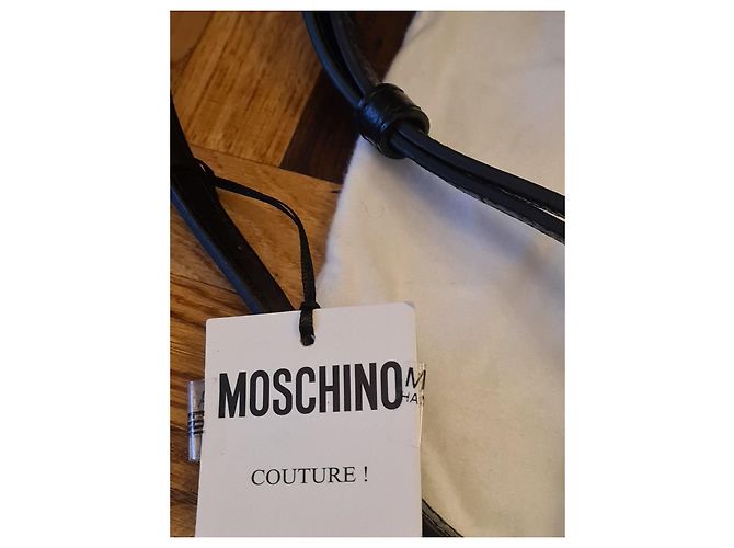 Bolsa Moschino em couro preto com efeito crocodilo - vista 5