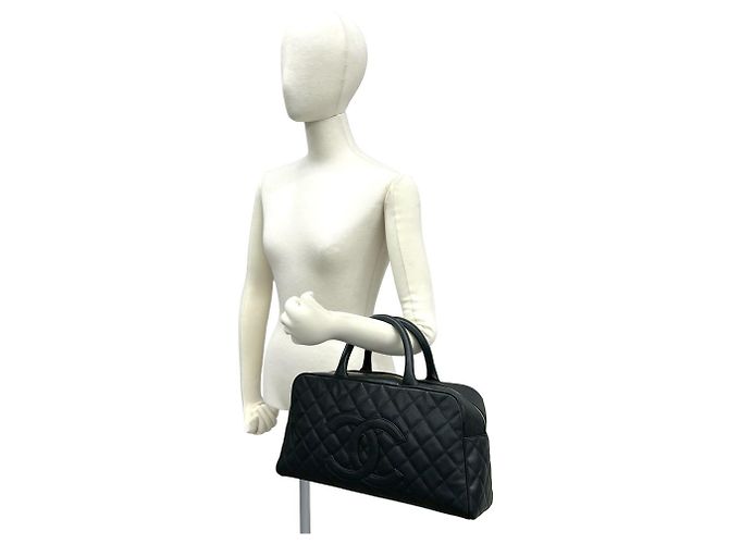 Timeless Chanel Vintage Matelassé Coco Mark Handtasche Schwarz - Ansicht 2