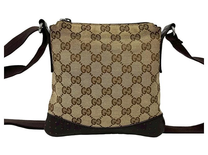 Mini borsa a spalla in pelle perforata con logo GG di Gucci Marrone - vista 3