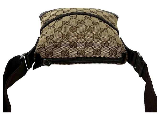 Mini borsa a spalla in pelle perforata con logo GG di Gucci Marrone - vista 4