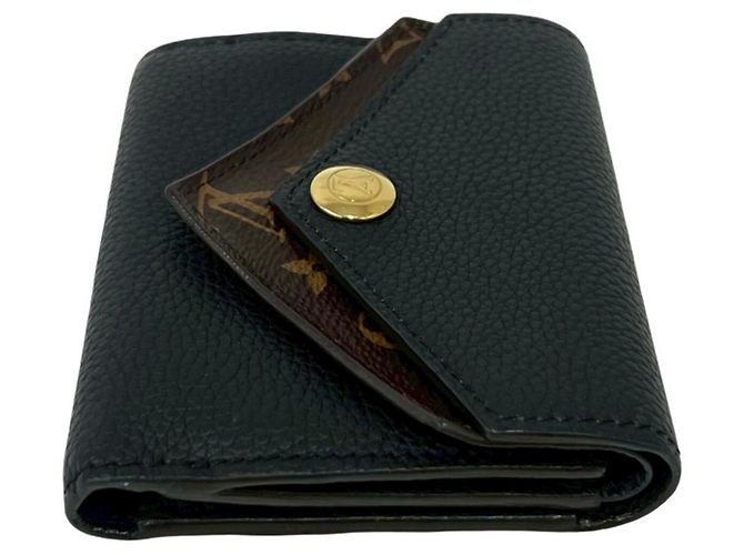 Louis Vuitton Tri-Fold Leather Wallet Black - view 4