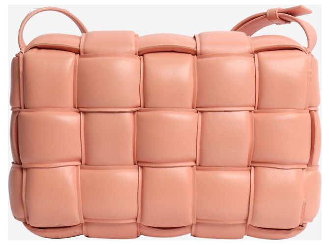 Bottega Veneta Bolsa Cassette acolchoada rosa - vista 3