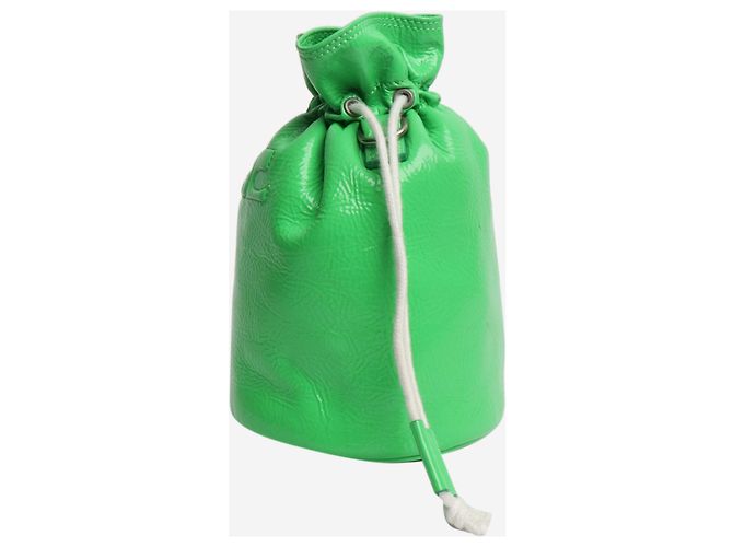 Courreges Eimer Tasche aus acidgrünem Lackleder mit Toggle-Verschluss - Ansicht 3