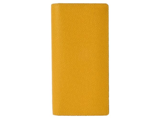 Portafoglio Lungo Brazza in Taiga Louis Vuitton Giallo - vista 2