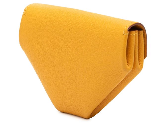 Monedero Le 24 en cabra Mysore amarillo Hermès Mostaza - vista 2