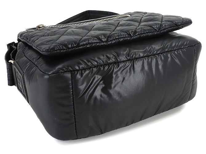 Borsa a spalla piccola Chanel Coco Cocoon Nero - vista 5