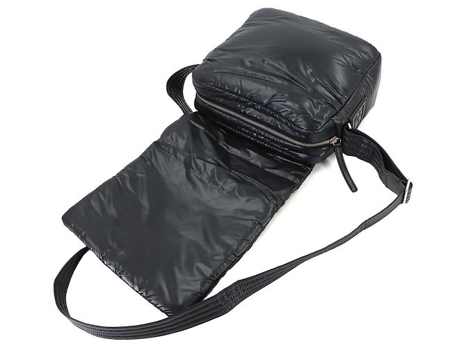 Borsa a spalla piccola Chanel Coco Cocoon Nero - vista 9