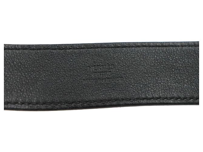 Bracciale Charm Kelly Twist PM di Hermès Nero - vista 7