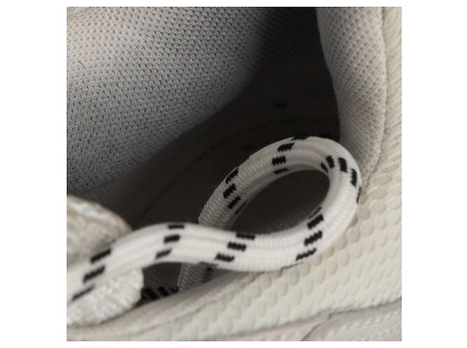 Baskets Balenciaga Triple S à semelle transparente en polyester blanc - vue 12