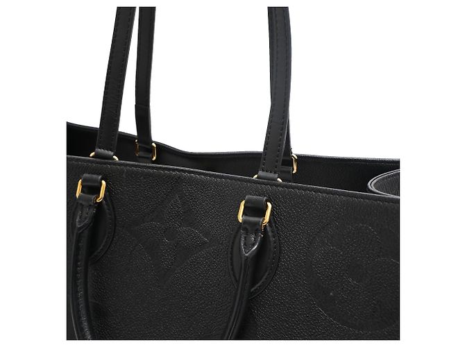 Bolso OnTheGo GM Monogram Empreinte en cuero negro de Louis Vuitton - vista 12