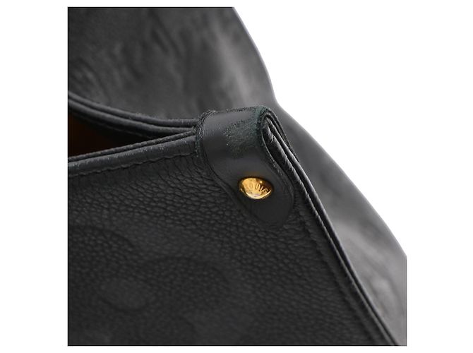 Bolso OnTheGo GM Monogram Empreinte en cuero negro de Louis Vuitton - vista 18