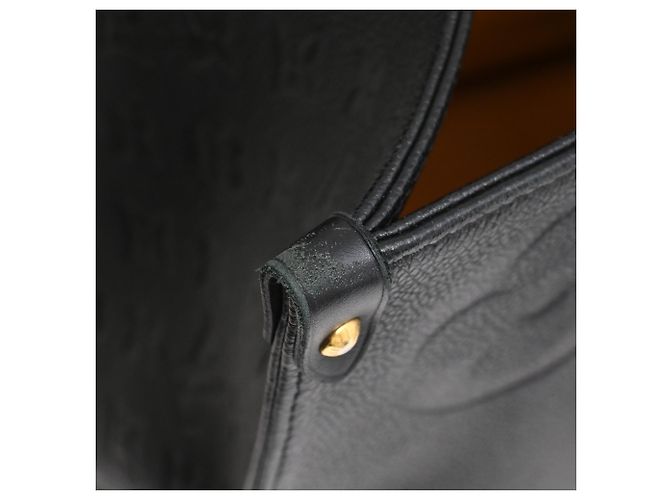 Bolso OnTheGo GM Monogram Empreinte en cuero negro de Louis Vuitton - vista 20