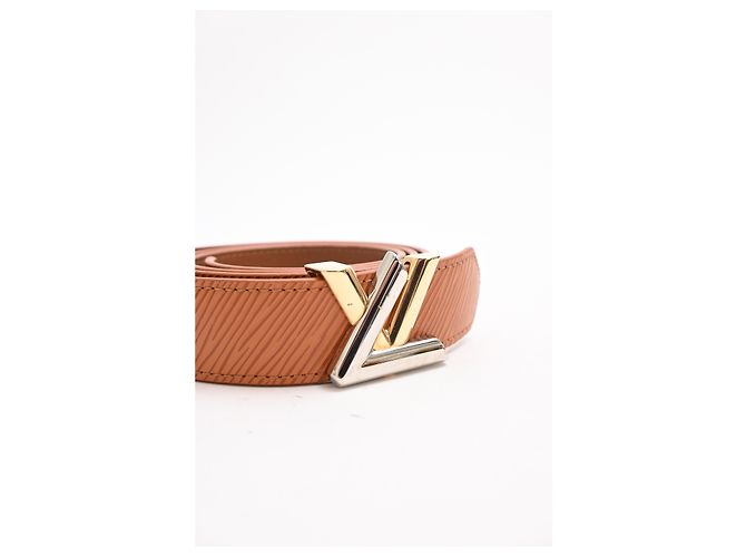 Cinturón Louis Vuitton Twist en cuero Epi marrón Castaño Roja - vista 6