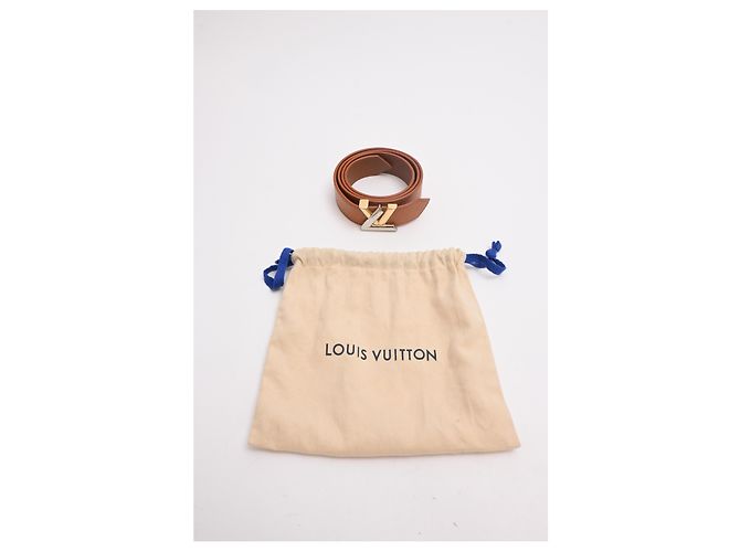Cinturón Louis Vuitton Twist en cuero Epi marrón Castaño Roja - vista 8