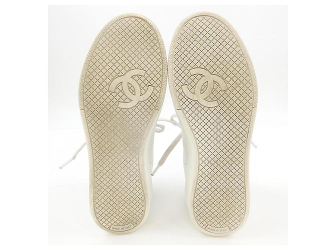 Timeless Chanel Kalbsleder Sneakers Weiß - Ansicht 4