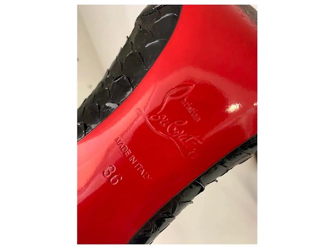 Christian Louboutin Bougliona 100 Python Décolleté Nere e Oro Multicolore - vista 6