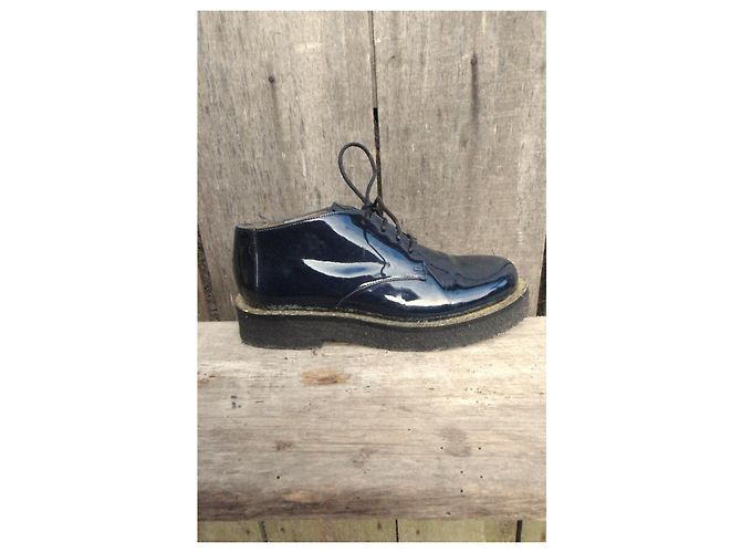 Derbies Avril Gau in pelle verniciata blu navy - vista 8